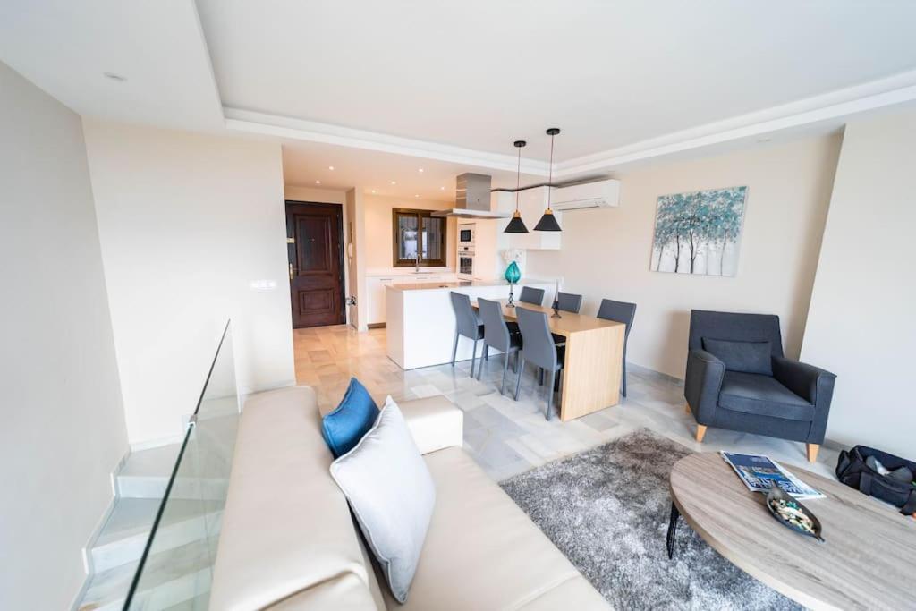 Apartment Bright Duplex In Puerto Banus With Marina Views *