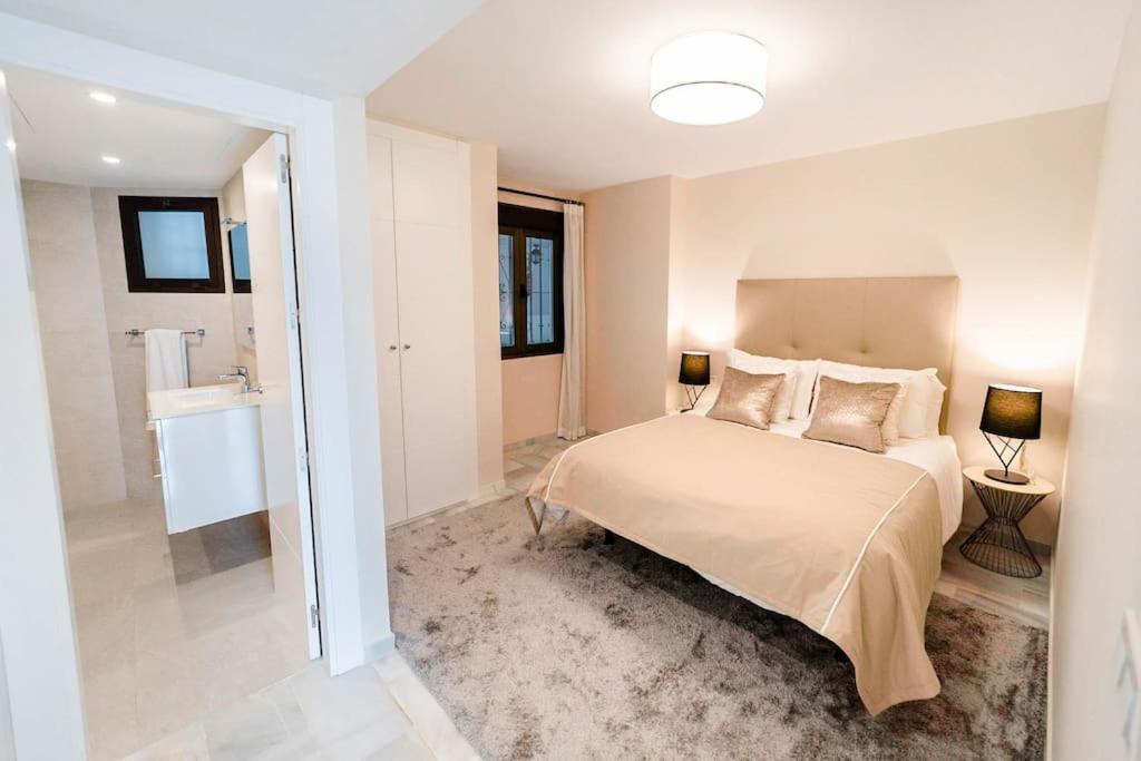 Appartement Bright Duplex In Puerto Banus With Marina Views Marbella